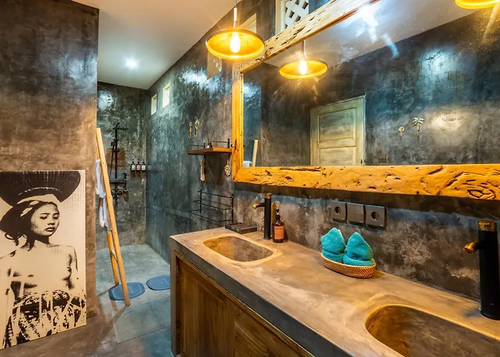 Lovely 1 Bedroom Walking Distance To The Seminyak
