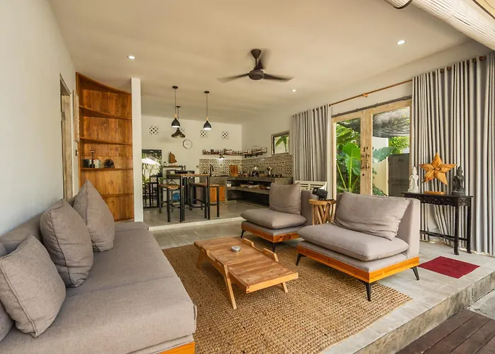 Villa Lovely 1 Bedroom Walking Distance To The